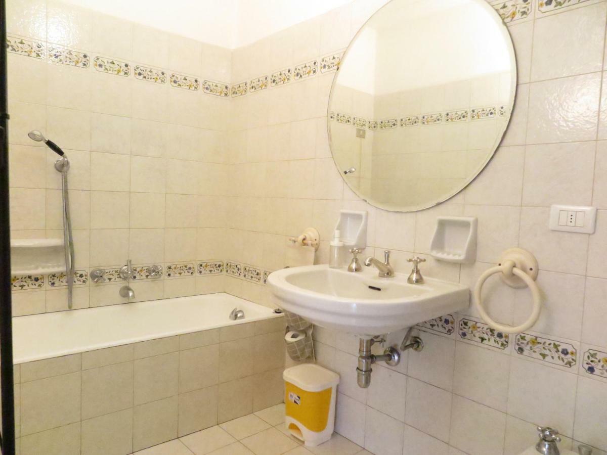 Wine Apartments Florence Merlot Екстер'єр фото